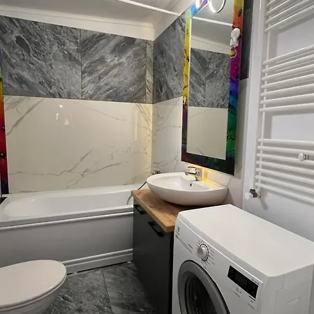 Apartman Urban Waves With Balcony And Terrace Konstanca